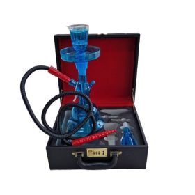 Mazaia din sticla albastra,in servieta